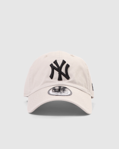 New Era Casual Classic New York Yankees Strapback Stone Black