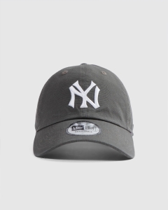 New Era Casual Classic New York Yankees Canvas Strapback Moss