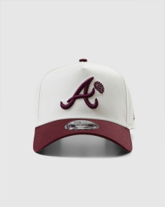 New Era 940AF Atlanta Braves Paisley Hit Collection Snapback Chrome White/Maroon