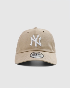 New Era Casual Classic New York Yankees Herringbone Collection Strapback Camel/White
