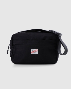 Xlarge Trademark Crossbody Bag Black