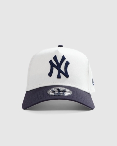 New Era 940AF New York Yankees Chainstitch Snapback Chrome White/OTC