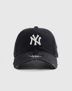 New Era 920 New York Yankees Distressed Strapback Navy/White