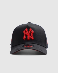 New Era 940AF Black Scarlet New York Yankees Snapback Black