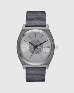 Nixon x Independent Time Teller All Silver