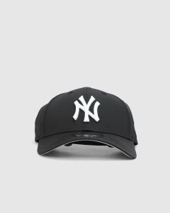 New Era 940CS New York Yankees Prolight Strapback Black/White/Grey