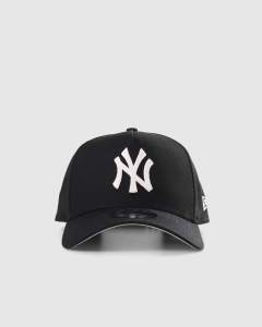 New Era 940AF New York Yankees Chain Stitch Snapback Black/Ivory