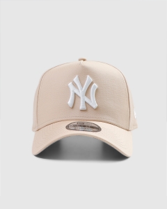 New Era 940AF New York Yankees Oatmilk Collection Snapback Oatmilk/White