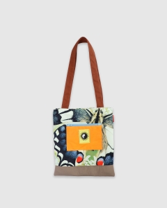 Smile and Wave Papilio Tote Bag
