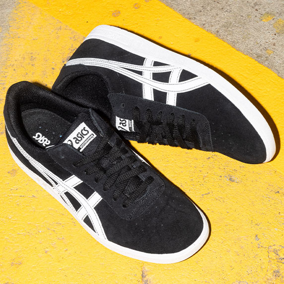 Asics  Footwear