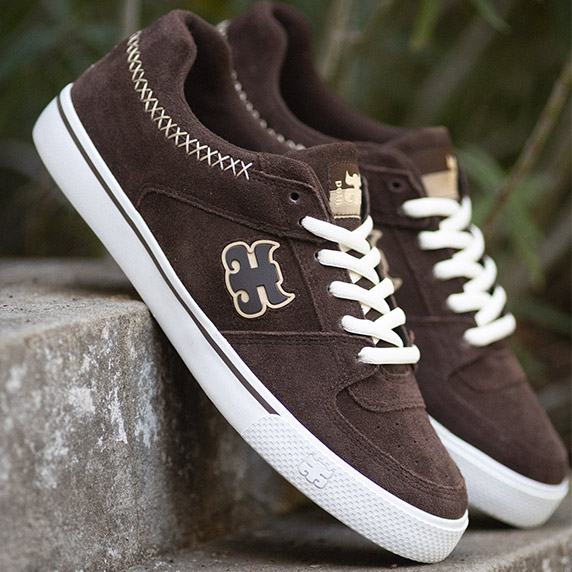 Ipath Footwear